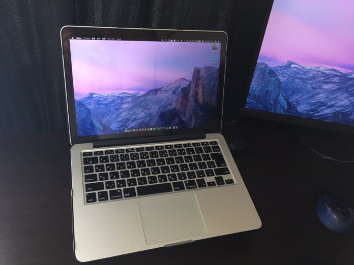 MacBook Pro デュアルモニター ASUS  IMG 5325